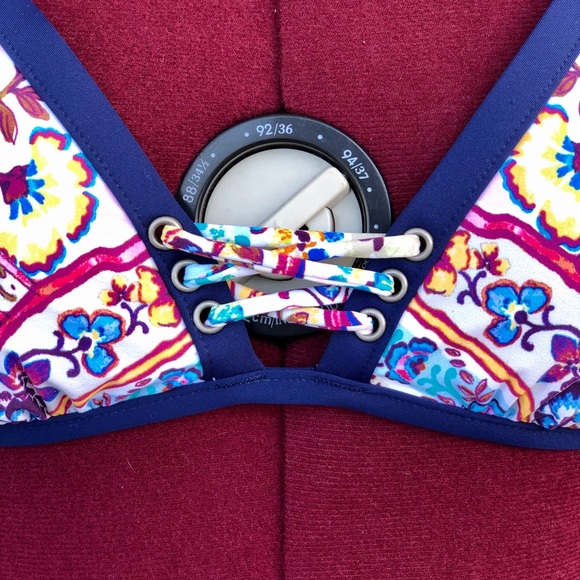 🌸Nanette Lepore🌸 Festival Folklore Bikini Top - Picture 4 of 11